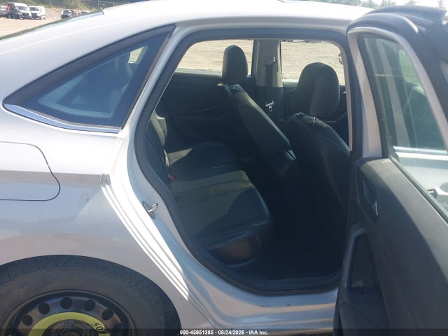 3VWE57BU6KM009122 Volkswagen Jetta 1.4t Sel