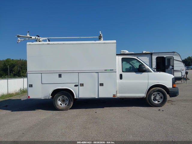 Продаж на аукціоні авто 2014 Chevrolet Express Cutaway 3500, vin: 1GB0G2CGXE1212426, номер лоту: 45951423