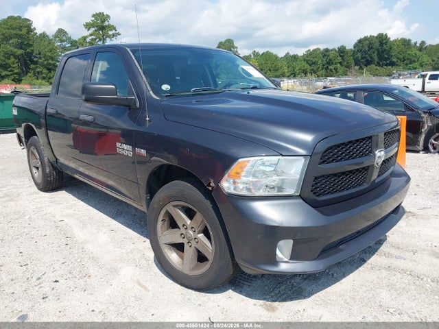 45951424 :رقم المزاد ، 1C6RR7KT2FS586024 vin ، 2015 Ram 1500 Express مزاد بيع