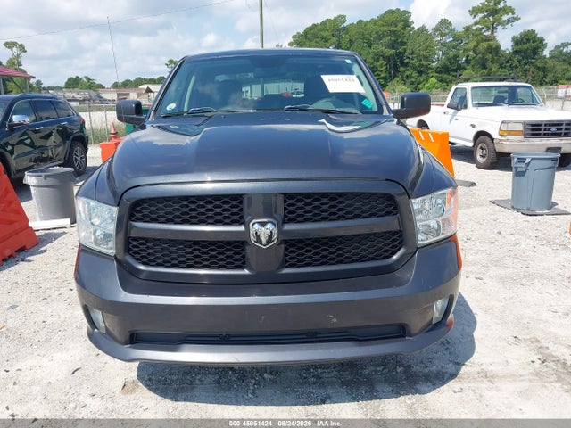 45951424 :رقم المزاد ، 1C6RR7KT2FS586024 vin ، 2015 Ram 1500 Express مزاد بيع