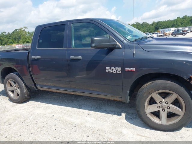 45951424 :رقم المزاد ، 1C6RR7KT2FS586024 vin ، 2015 Ram 1500 Express مزاد بيع