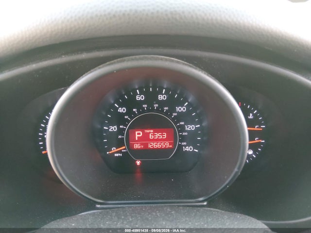45951438 :رقم المزاد ، KNDJN2A28F7778192 vin ، 2015 Kia Soul مزاد بيع