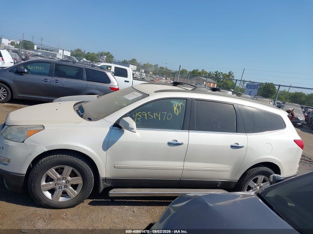 45951470 :رقم المزاد ، 1GNKVJEDXCJ165104 vin ، 2012 Chevrolet Traverse Lt W/2lt مزاد بيع