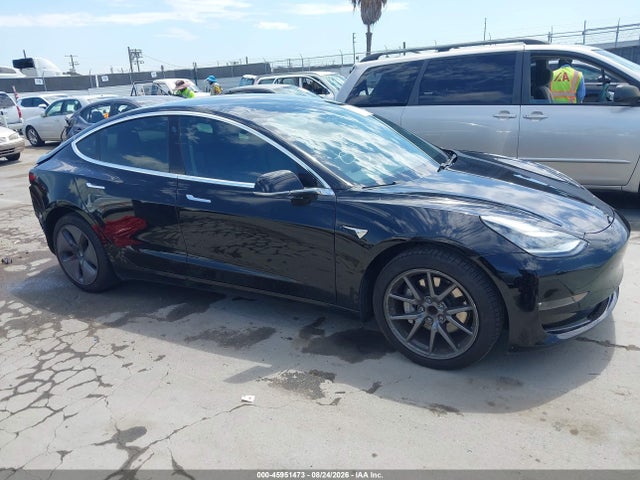 2019 Tesla Model 3 Long Range/mid Range/standard Range/standard Range Plus მანქანა იყიდება აუქციონზე, vin: 5YJ3E1EAXKF361844, აუქციონის ნომერი: 45951473