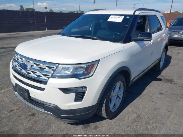 Ford EXPLORER XLT 2018 1FM5K7D87JGC72557 Image 2