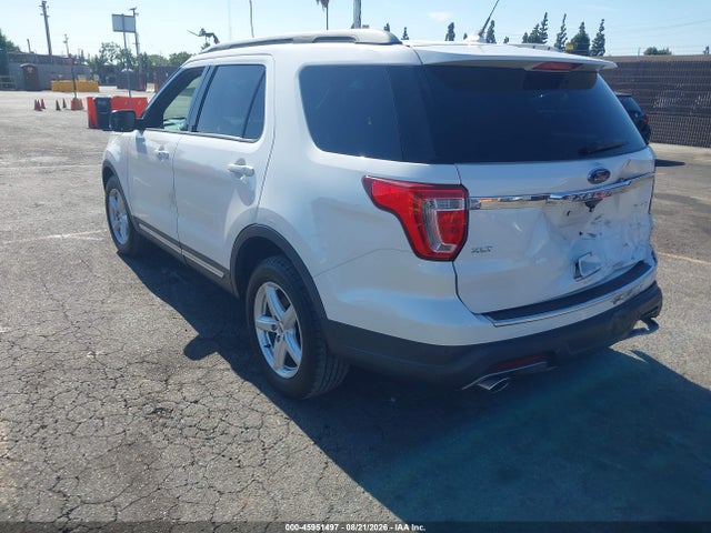 Ford EXPLORER XLT 2018 1FM5K7D87JGC72557 Image 3