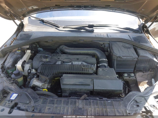 YV4612HK3G1013139 Volvo V60 Cross Country T5