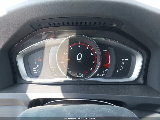 YV4612HK3G1013139 Volvo V60 Cross Country T5