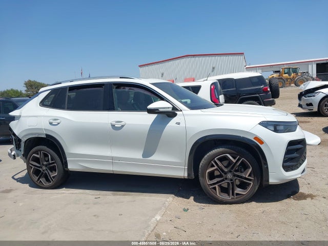 2025 Volkswagen Tiguan 2.0t Sel R-line მანქანა იყიდება აუქციონზე, vin: 3VVLR7RM2SM019457, აუქციონის ნომერი: 45951508