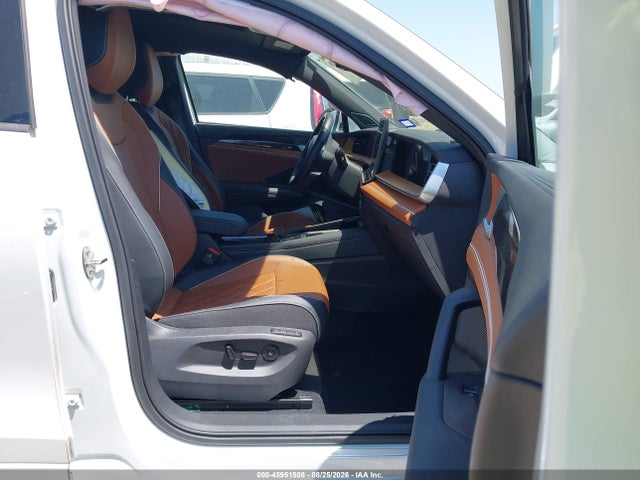2025 Volkswagen Tiguan 2.0t Sel R-line მანქანა იყიდება აუქციონზე, vin: 3VVLR7RM2SM019457, აუქციონის ნომერი: 45951508