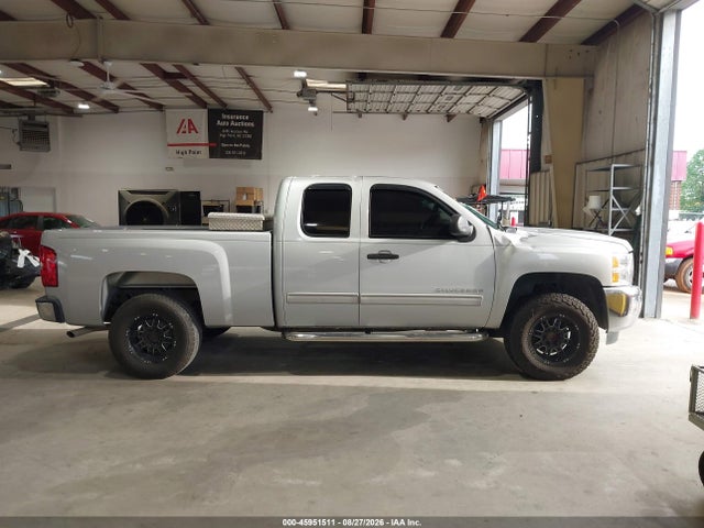 2013 Chevrolet Silverado 1500 Lt მანქანა იყიდება აუქციონზე, vin: 1GCRCSE08DZ312894, აუქციონის ნომერი: 45951511