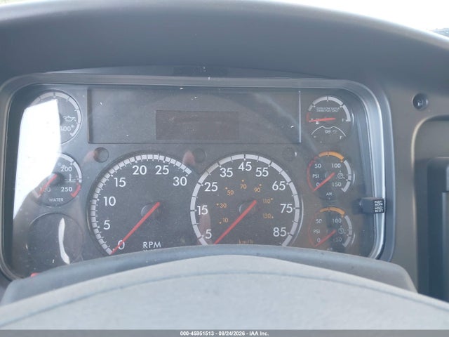 2017 Freightliner M2 106 მანქანა იყიდება აუქციონზე, vin: 1FVACWDT5HHHX3473, აუქციონის ნომერი: 45951513