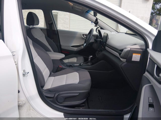Продажа на аукционе авто 2020 Hyundai Ioniq Hybrid Blue, vin: KMHC65LC3LU219171, номер лота: 45951541