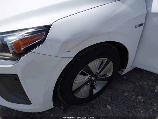 Продажа на аукционе авто 2020 Hyundai Ioniq Hybrid Blue, vin: KMHC65LC3LU219171, номер лота: 45951541