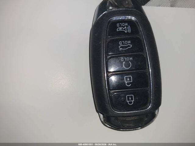 45951551 :رقم المزاد ، KMHLN4AJ1PU070456 vin ، 2023 Hyundai Elantra Hybrid Limited مزاد بيع