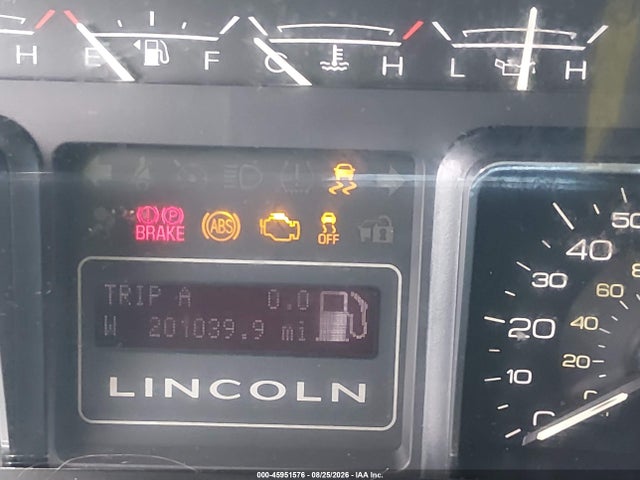2014 Lincoln Navigator მანქანა იყიდება აუქციონზე, vin: 5LMJJ2H5XEEL06462, აუქციონის ნომერი: 45951576