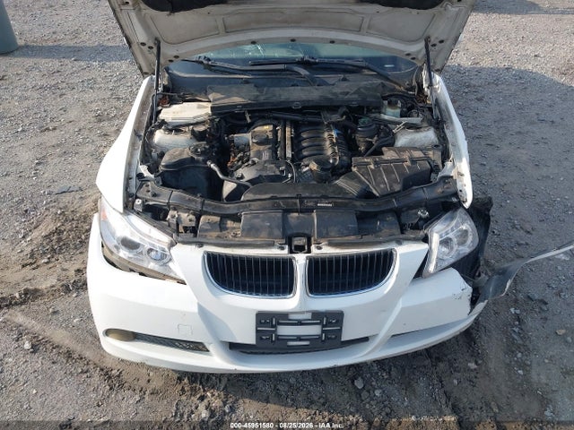 2007 Bmw 328i მანქანა იყიდება აუქციონზე, vin: WBAVA37527NL17147, აუქციონის ნომერი: 45951580