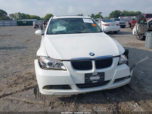 2007 Bmw 328i მანქანა იყიდება აუქციონზე, vin: WBAVA37527NL17147, აუქციონის ნომერი: 45951580