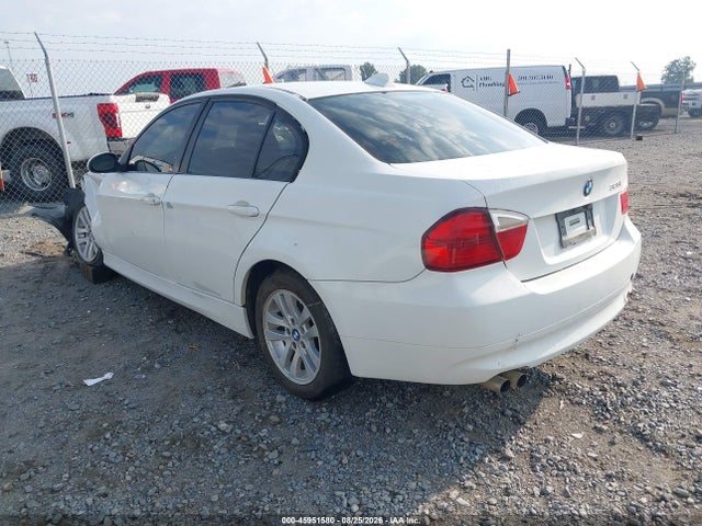 2007 Bmw 328i მანქანა იყიდება აუქციონზე, vin: WBAVA37527NL17147, აუქციონის ნომერი: 45951580
