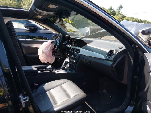Aukcja sprzedaży 2014 Mercedes-benz C 300 Sport 4matic, vin: WDDGF8ABXEA895094, numer aukcji: 45951594