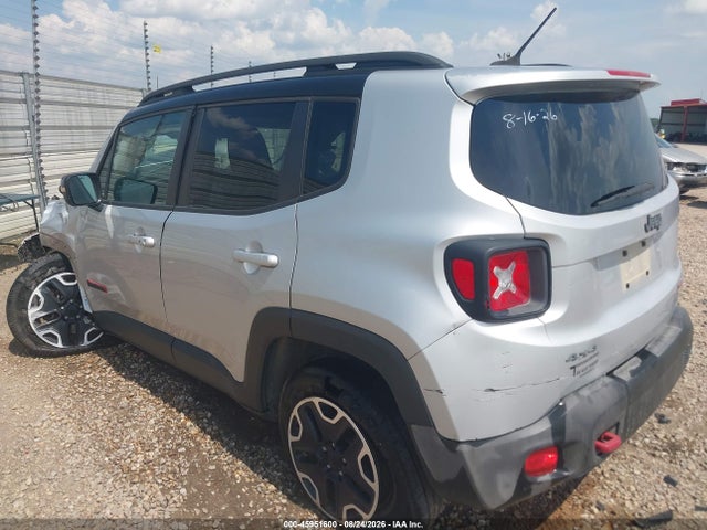 45951600 :رقم المزاد ، ZACCJBCT8GPC61568 vin ، 2016 Jeep Renegade Trailhawk مزاد بيع