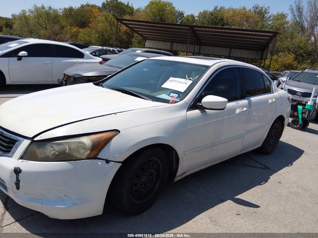 45951618 :رقم المزاد ، 1HGCP2F88AA021354 vin ، 2010 Honda Accord 2.4 Ex-l مزاد بيع