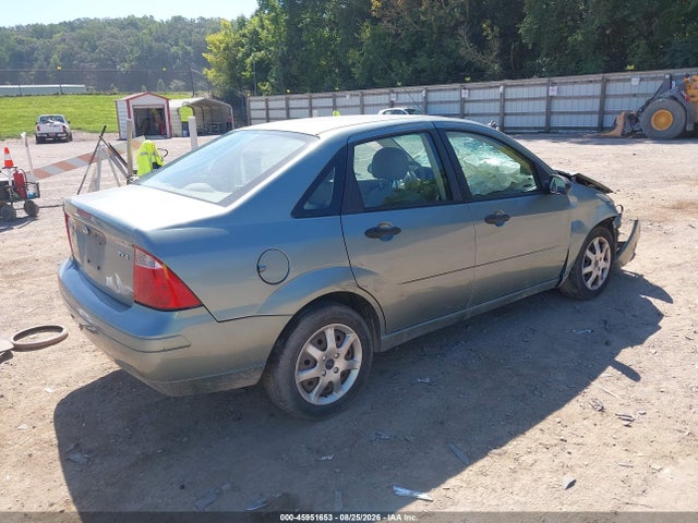 45951653 :رقم المزاد ، 1FAFP34N15W237734 vin ، 2005 Ford Focus Zx4 مزاد بيع