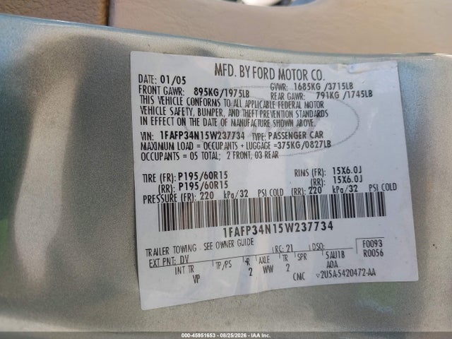 45951653 :رقم المزاد ، 1FAFP34N15W237734 vin ، 2005 Ford Focus Zx4 مزاد بيع