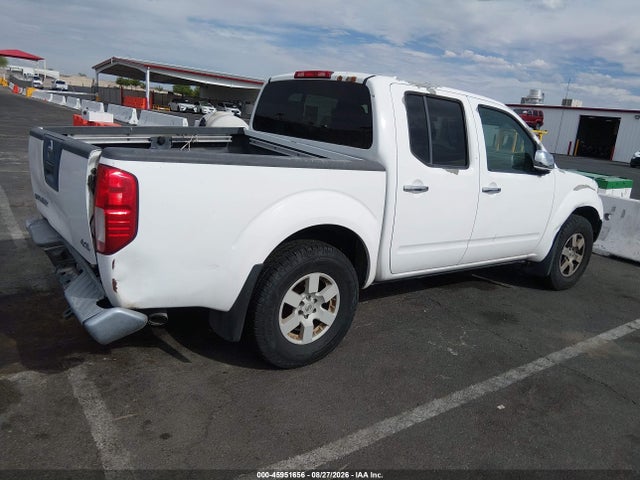 Продажа на аукционе авто 2005 Nissan Frontier Crew Cab Le/se/off Road, vin: 1N6AD07W65C457787, номер лота: 45951656