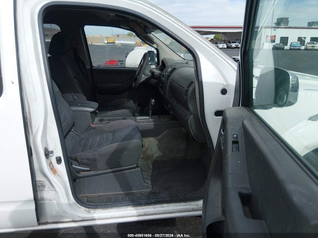 Продажа на аукционе авто 2005 Nissan Frontier Crew Cab Le/se/off Road, vin: 1N6AD07W65C457787, номер лота: 45951656