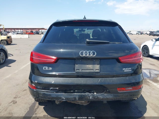 Audi Q3 2.0t Premium 2017 WA1JCCFS2HR001643 Image 17