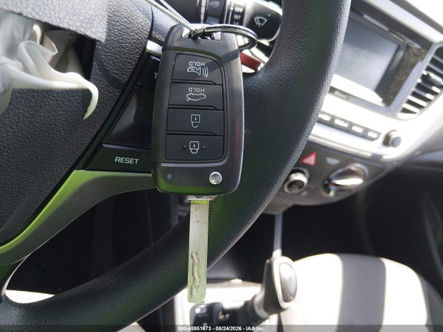 2022 Hyundai Accent Se მანქანა იყიდება აუქციონზე, vin: 3KPC24A6XNE174416, აუქციონის ნომერი: 45951673