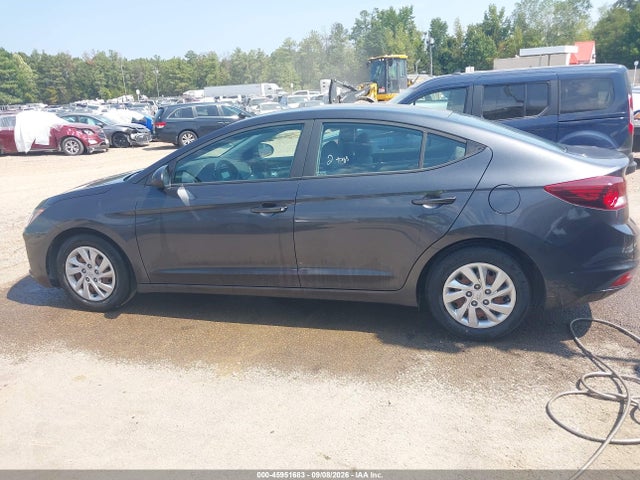 Продажа на аукционе авто 2020 Hyundai Elantra Se, vin: 5NPD74LF1LH614339, номер лота: 45951683