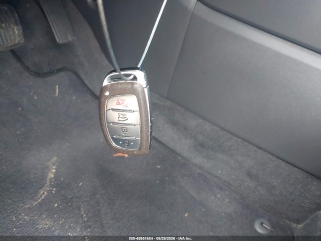 Продажа на аукционе авто 2018 Hyundai Ioniq Hybrid Blue, vin: KMHC65LC0JU077150, номер лота: 45951684