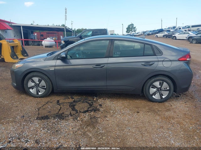 Продажа на аукционе авто 2018 Hyundai Ioniq Hybrid Blue, vin: KMHC65LC0JU077150, номер лота: 45951684