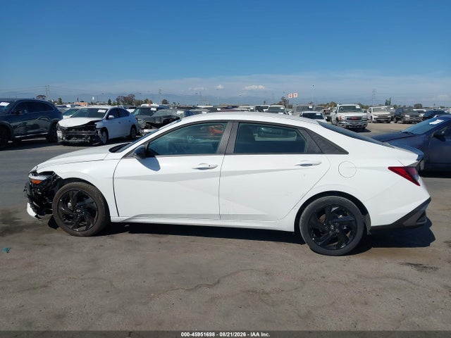 KMHLM4DG9TU180300 Hyundai Elantra Sel Sport