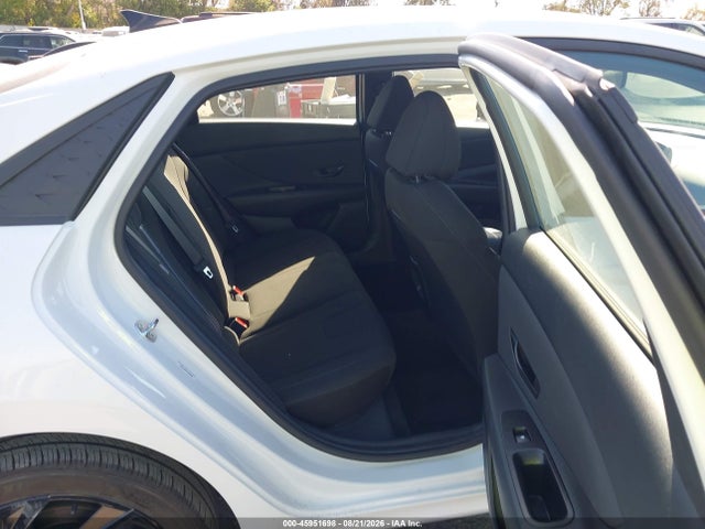 KMHLM4DG9TU180300 Hyundai Elantra Sel Sport