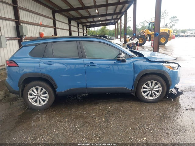 45951713 :رقم المزاد ، 7MUCAAAG0TV181250 vin ، 2026 Toyota Corolla Cross Le مزاد بيع