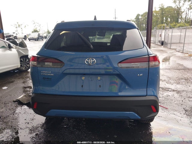 45951713 :رقم المزاد ، 7MUCAAAG0TV181250 vin ، 2026 Toyota Corolla Cross Le مزاد بيع