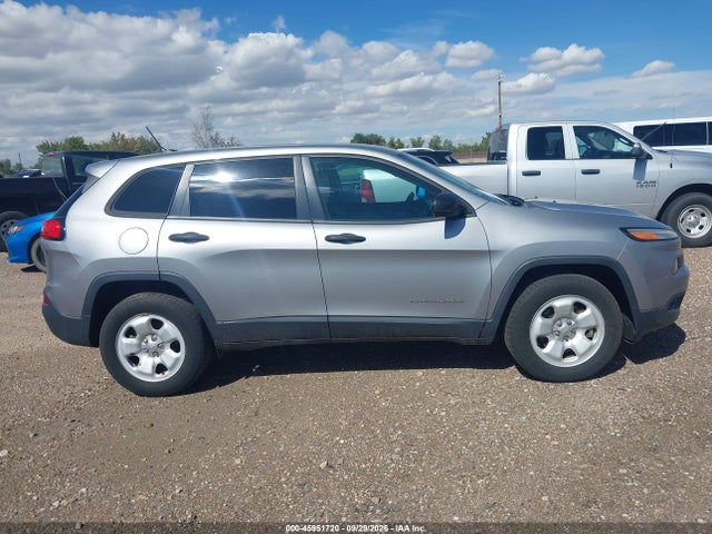 Продажа на аукционе авто 2016 Jeep Cherokee Sport, vin: 1C4PJMAB2GW313884, номер лота: 45951720