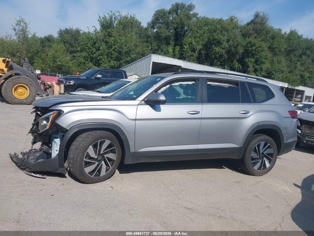 2026 Volkswagen Atlas Se With Technology მანქანა იყიდება აუქციონზე, vin: 1V2HN2CAXTC535813, აუქციონის ნომერი: 45951737