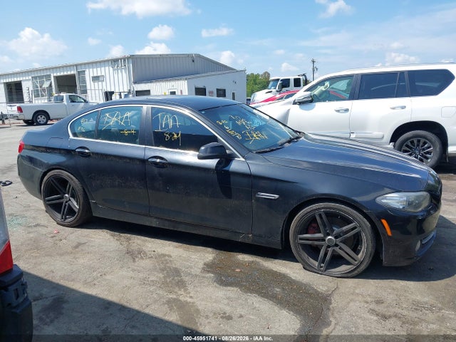 2015 Bmw 528i Xdrive მანქანა იყიდება აუქციონზე, vin: WBA5A7C52FD628823, აუქციონის ნომერი: 45951741