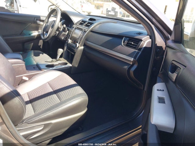 4T1BF1FK2EU781296 Toyota CAMRY SE