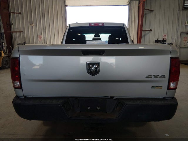 45951768 :رقم المزاد ، 1C6RR7FG8HS826547 vin ، 2017 Ram 1500 Tradesman  4x4 6'4 Box مزاد بيع