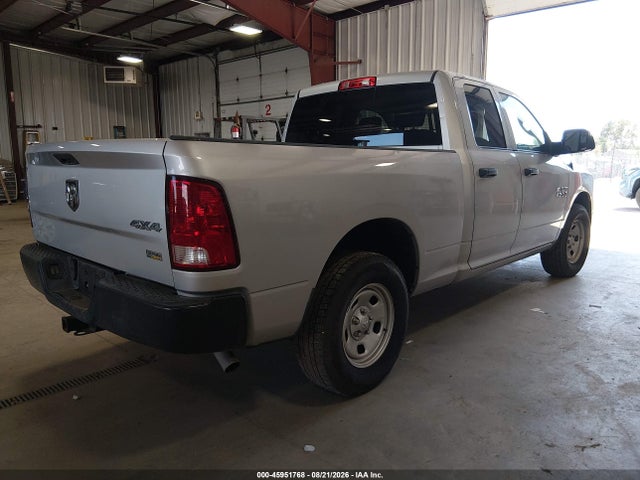45951768 :رقم المزاد ، 1C6RR7FG8HS826547 vin ، 2017 Ram 1500 Tradesman  4x4 6'4 Box مزاد بيع