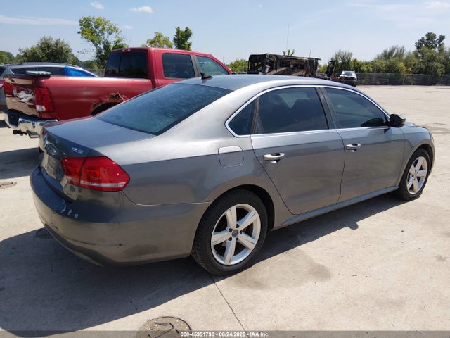 45951790 :رقم المزاد ، 1VWBN7A35DC103749 vin ، 2013 Volkswagen Passat 2.0l Tdi Se مزاد بيع