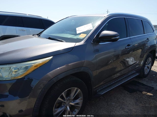 2015 Toyota Highlander Xle V6 მანქანა იყიდება აუქციონზე, vin: 5TDKKRFH3FS085281, აუქციონის ნომერი: 45951791