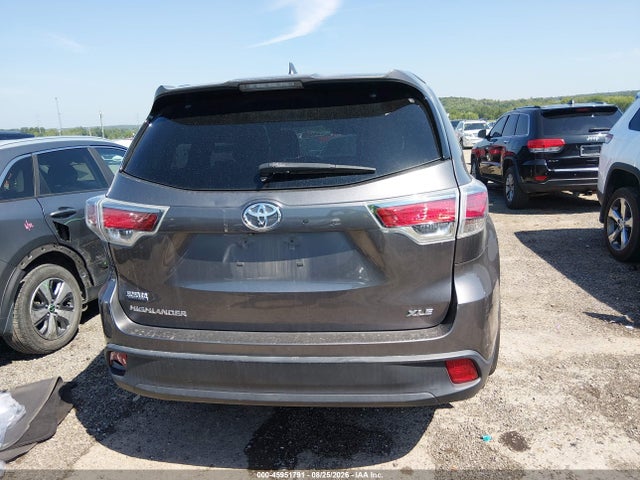 2015 Toyota Highlander Xle V6 მანქანა იყიდება აუქციონზე, vin: 5TDKKRFH3FS085281, აუქციონის ნომერი: 45951791