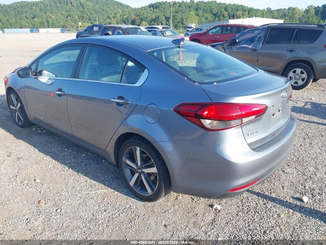 45951801 :رقم المزاد ، 3KPFN4A80HE102540 vin ، 2017 Kia Forte Ex مزاد بيع