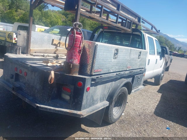 Ford F-350 Chassis Xl 2015 1FD8W3HT1FED08898 Image 4